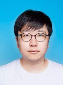 Headshot of Yuanjian